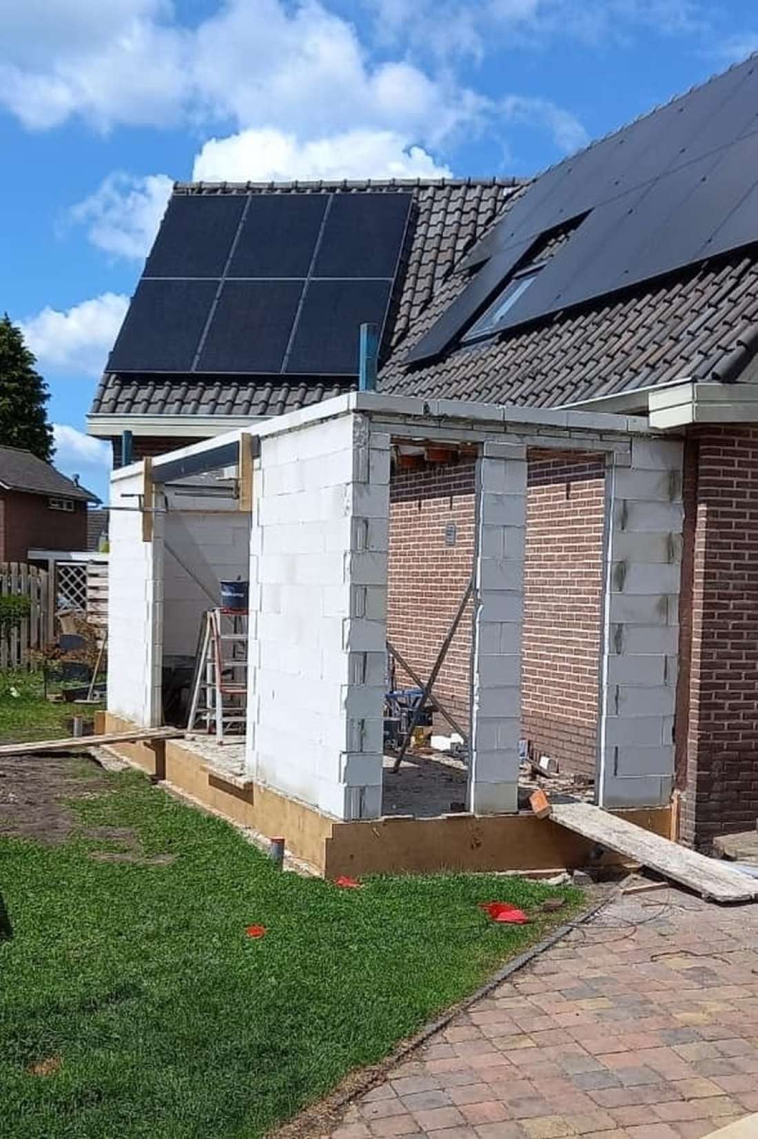 Realisatie aanbouw aan woning